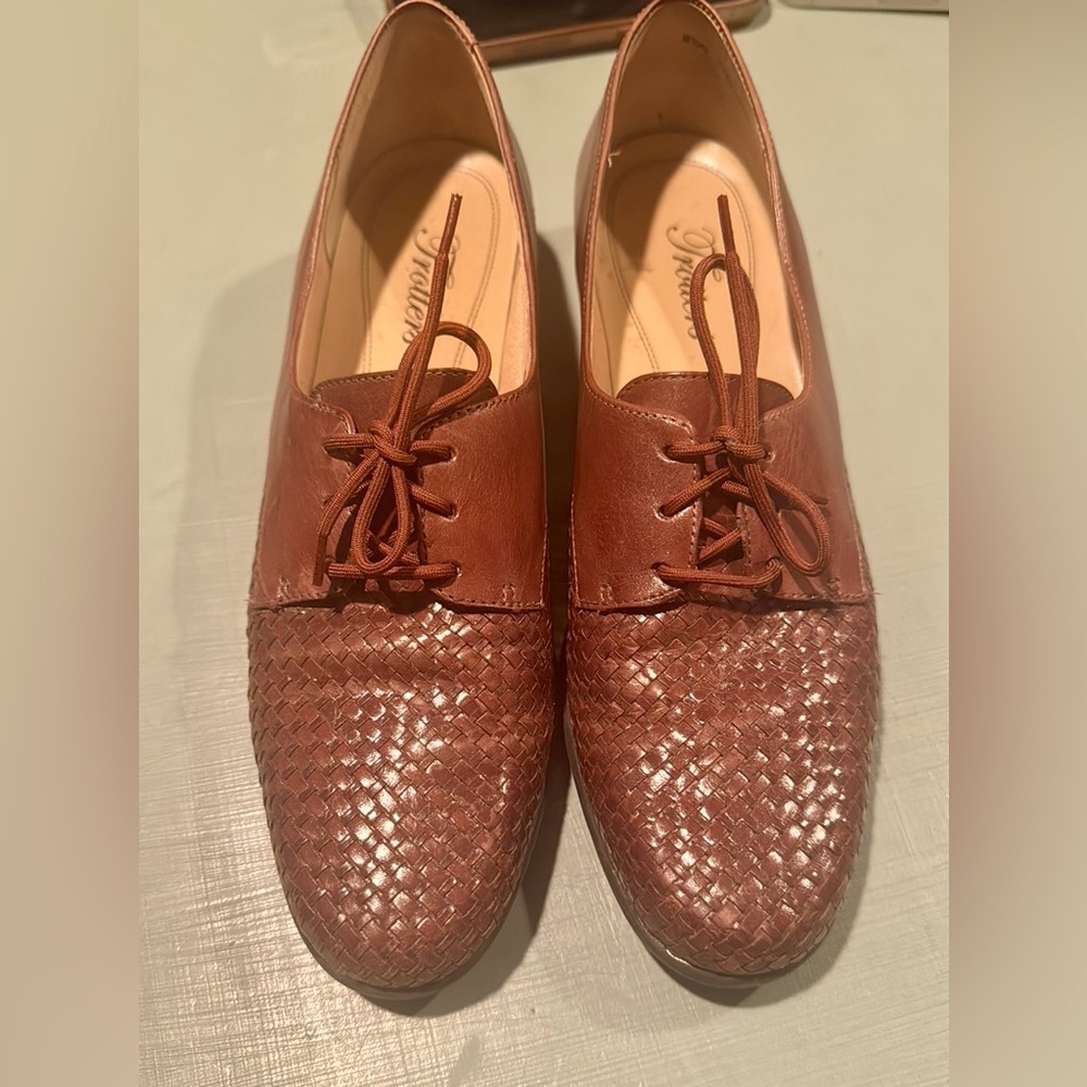 Lizzie Derby Flat /Trotters